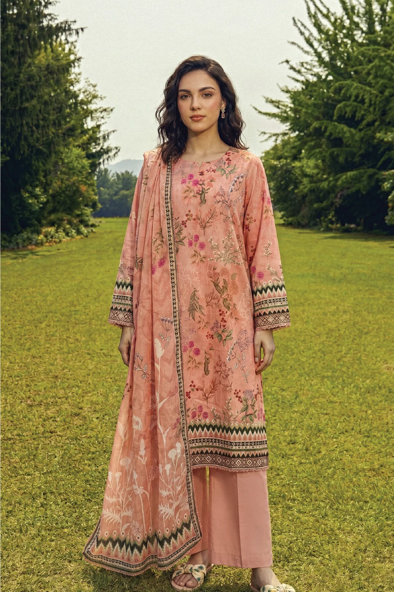 ELAYA- Lawn Premium